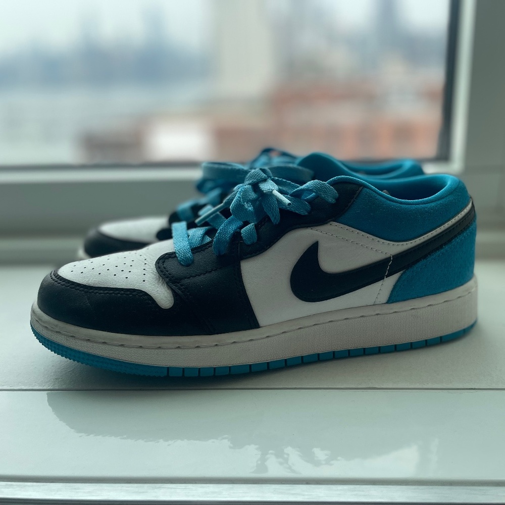 Jordan 1 Low 6Y Laser Blue (GS)